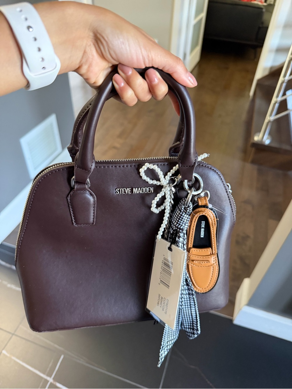 NWT Steve Madden Cocoa Satchel Bag-Brown- Scarf, chain & charm